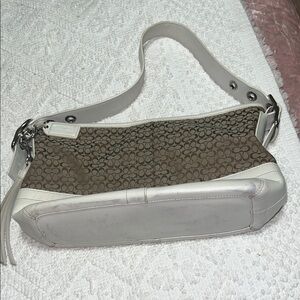 Vintage Coach Stylish Brown and White Women's Bag